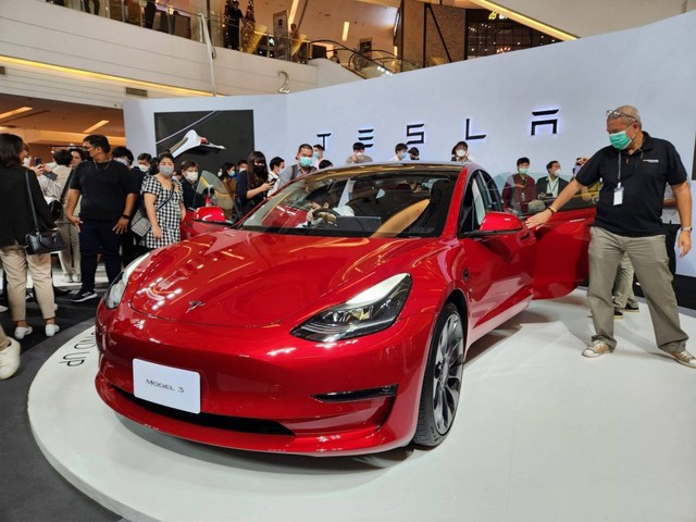 Tesla đăng k&yacute; c&ocirc;ng ty tại Việt Nam: Nếu b&aacute;n xe ch&iacute;nh h&atilde;ng, sẽ b&aacute;n cho ai? - Ảnh 7.