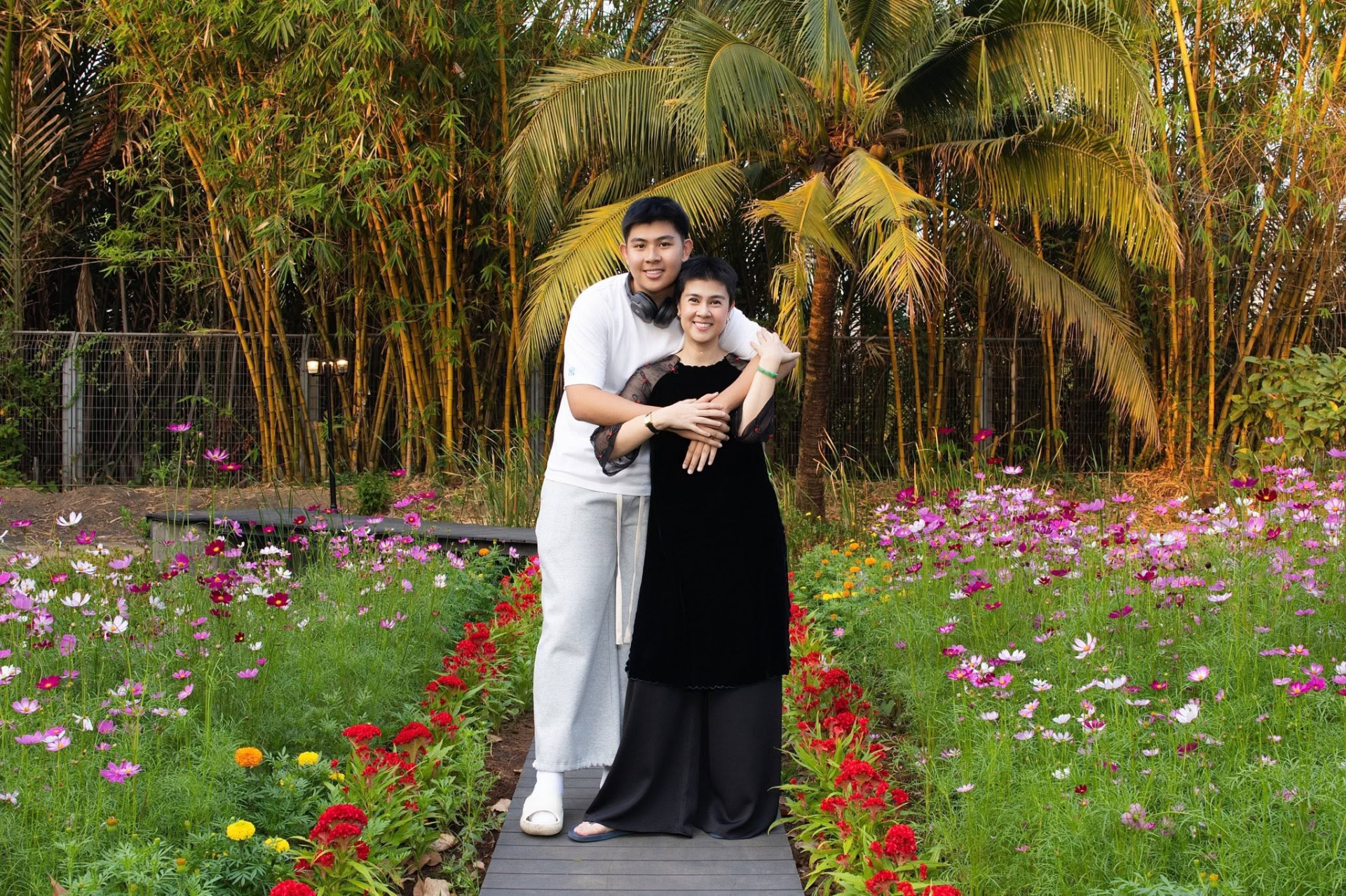 Nữ diễn viên đình đám bỏ showbiz đi bán xôi cua ở đường Nguyễn Lương Bằng, TP.HCM - Ảnh 9.
