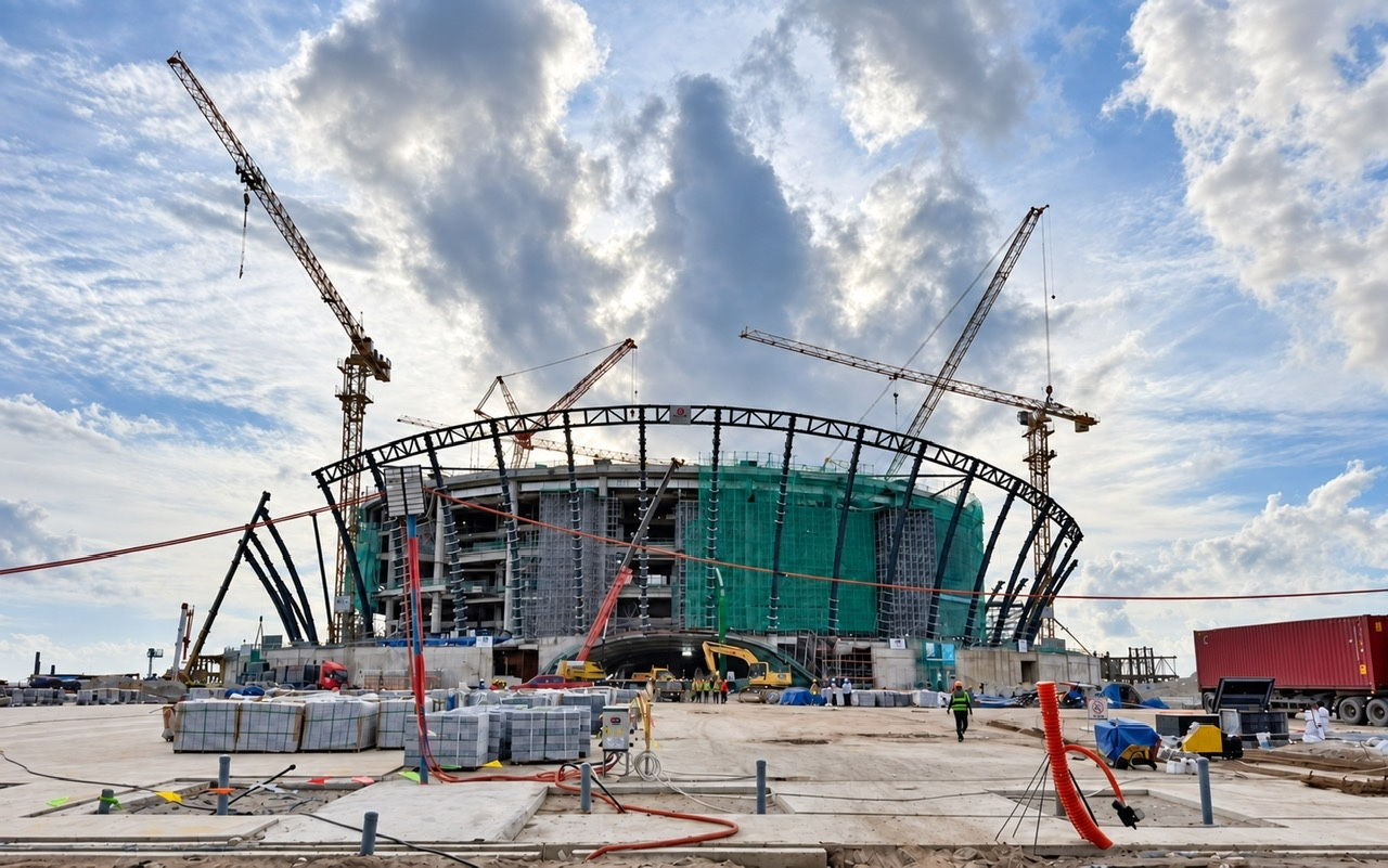 Sun Group sắp ho&agrave;n th&agrave;nh 1 c&ocirc;ng tr&igrave;nh "lớn bậc nhất Việt Nam": S&agrave;n rộng hơn 54.000m2, gồm 6 tầng nổi v&agrave; 1 tầng hầm, bao quanh c&oacute; 50 trụ cột mang truyền thuyết đặc biệt của người Việt - Ảnh 5.