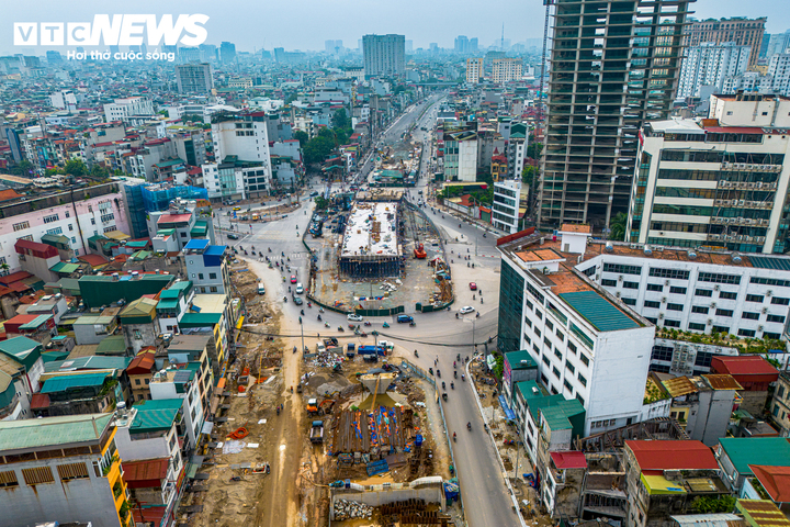 H&agrave; Nội cho ph&eacute;p xe v&agrave;o l&agrave;n BRT tại n&uacute;t L&aacute;ng Hạ - Giảng V&otilde; giảm &ugrave;n tắc 2026 - Ảnh 1.