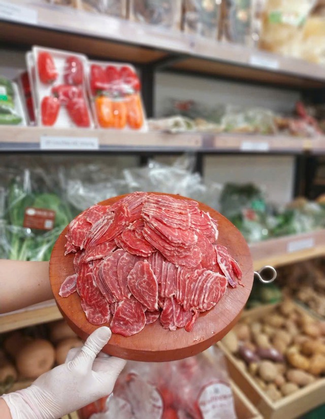 Việt Nam sở hữu một 'kho b&aacute;u' giữa n&uacute;i rừng T&acirc;y Bắc, gi&aacute; hơn 1,2 triệu đồng/kg, chuẩn bị cạnh tranh Wagyu - Ảnh 3.