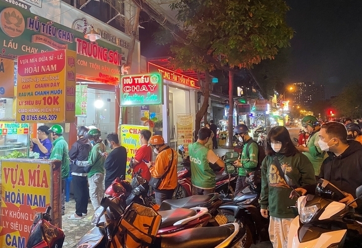 Bẫy ' đối t&aacute;c ' v&agrave; khoảng trống an sinh của t&agrave;i xế xe c&ocirc;ng nghệ năm 2026 - Ảnh 1.