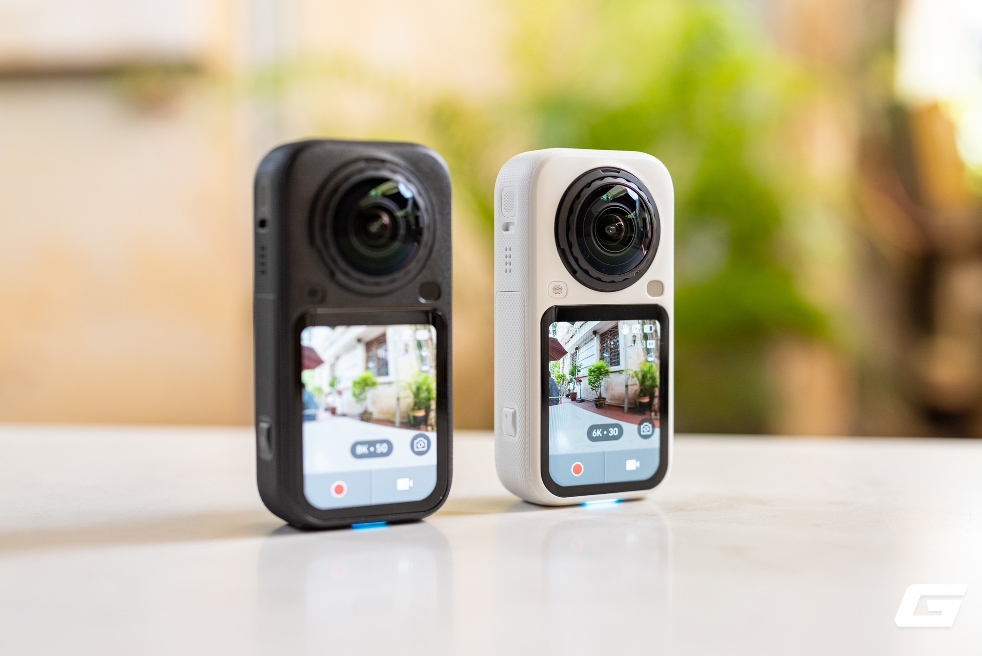 Cận cảnh Insta360 X6: Gọn hơn, mạnh hơn đ&atilde; đ&agrave;nh, lại c&ograve;n c&oacute; cả AI dựng video trực tiếp - Ảnh 6.