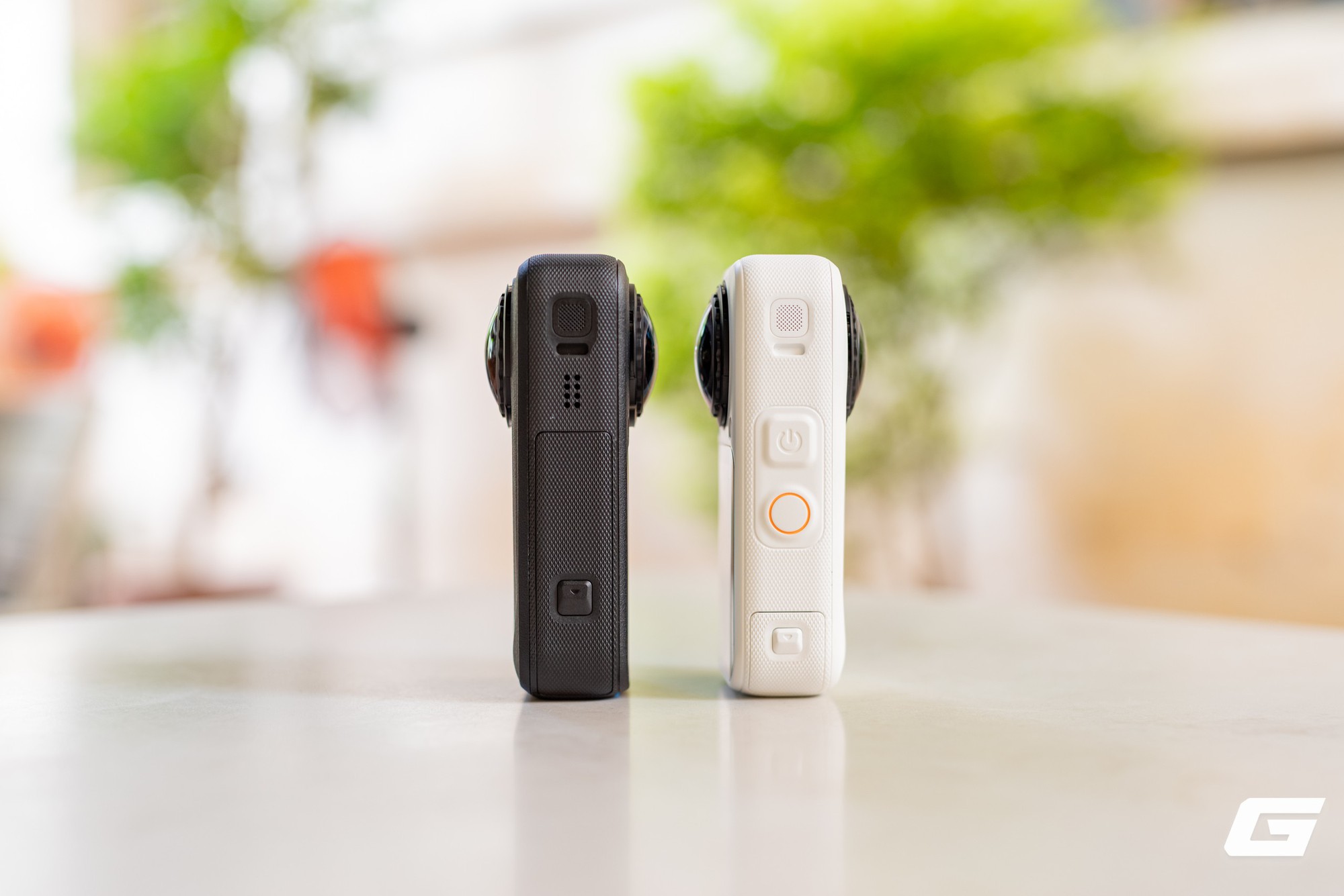 Cận cảnh Insta360 X6: Gọn hơn, mạnh hơn đ&atilde; đ&agrave;nh, lại c&ograve;n c&oacute; cả AI dựng video trực tiếp - Ảnh 4.