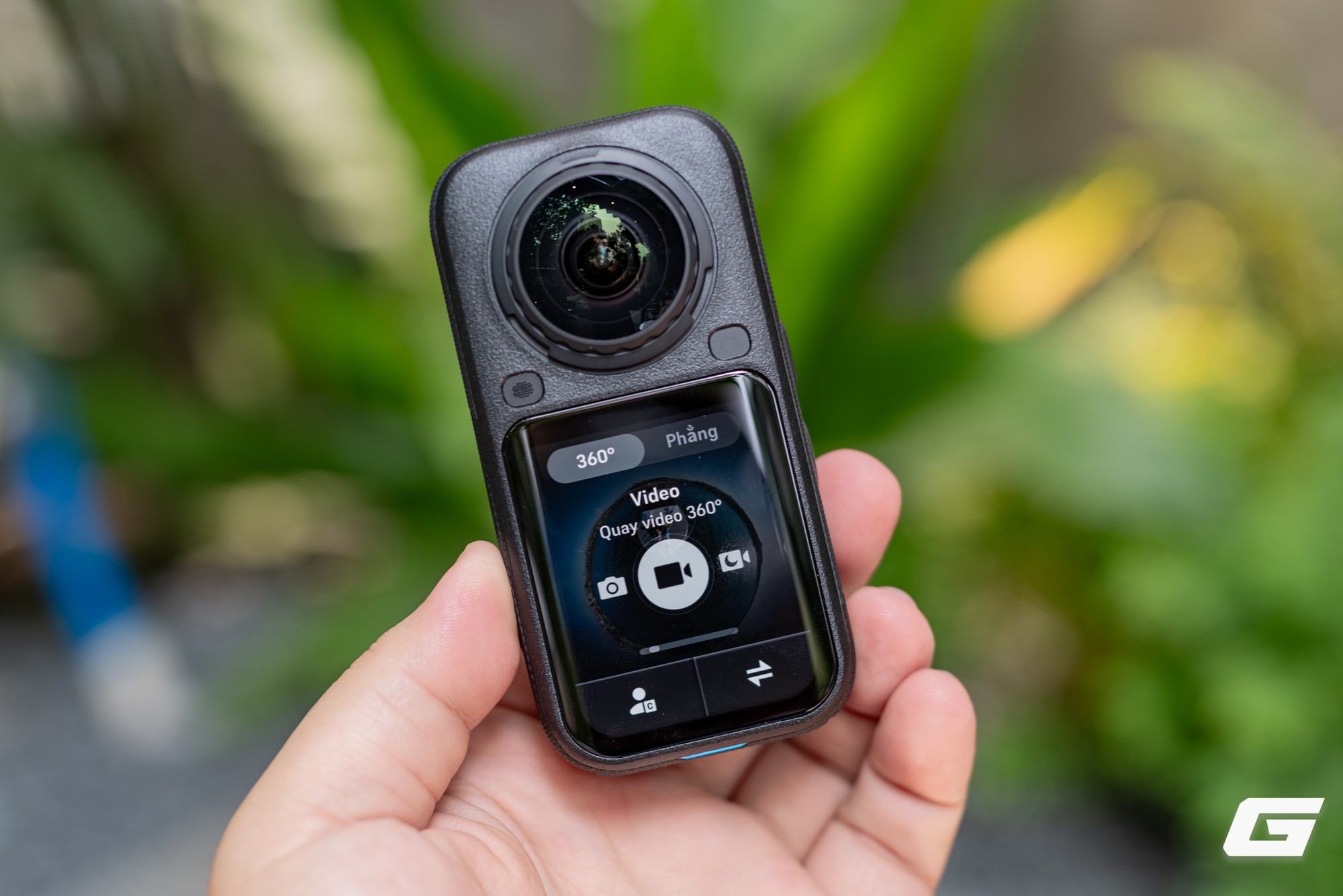 Cận cảnh Insta360 X6: Gọn hơn, mạnh hơn đ&atilde; đ&agrave;nh, lại c&ograve;n c&oacute; cả AI dựng video trực tiếp - Ảnh 18.
