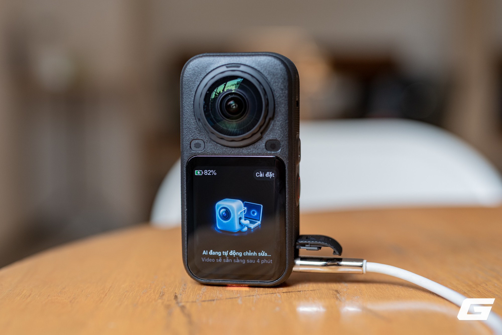 Cận cảnh Insta360 X6: Gọn hơn, mạnh hơn đ&atilde; đ&agrave;nh, lại c&ograve;n c&oacute; cả AI dựng video trực tiếp - Ảnh 23.