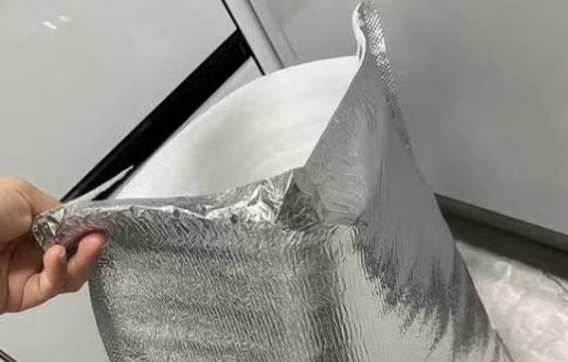 Lời khuy&ecirc;n cho những người hay d&ugrave;ng t&uacute;i giữ nhiệt đựng thức ăn - Ảnh 1.