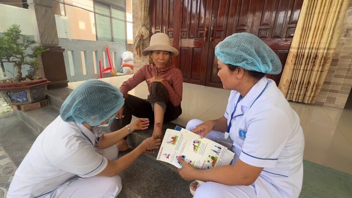 Chó mắc bệnh dại cắn 8 người ở Quảng Ngãi và lời cảnh báo tiêm phòng bệnh dại - Ảnh 1.