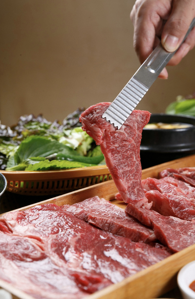 Việt Nam ph&aacute;t triển giống b&ograve; H &rsquo; M&ocirc;ng cao cấp , hướng tới thịt b&ograve; chất lượng như Wagyu - Ảnh 5.