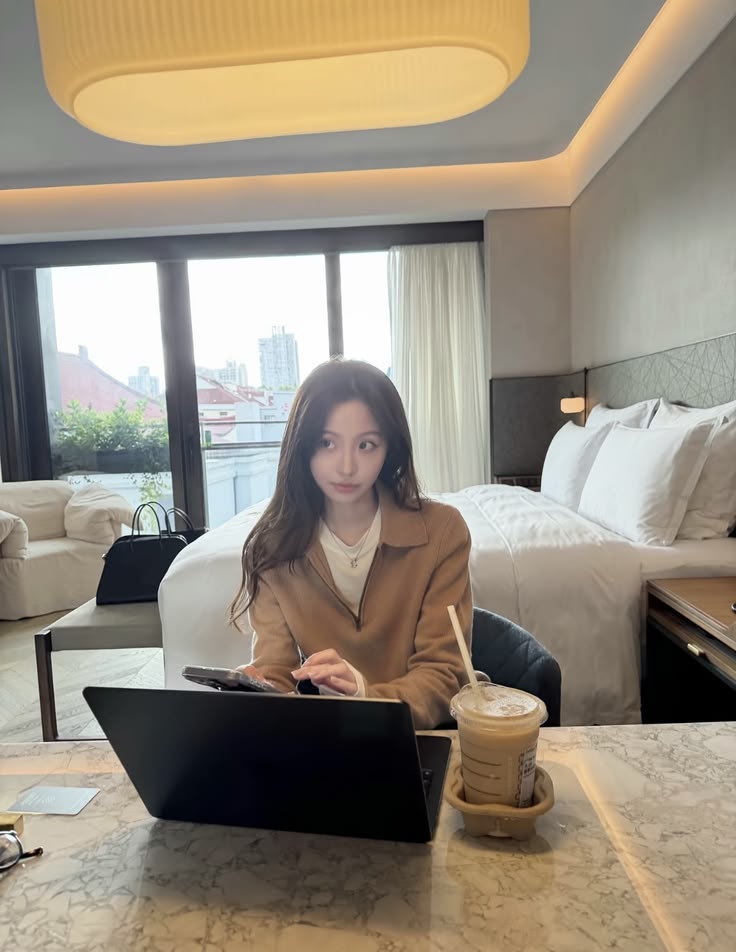 Lời khuy&ecirc;n từ Melody Wilding cho người kh&ocirc;ng muốn nhận th&ecirc;m việc sếp giao - Ảnh 2.