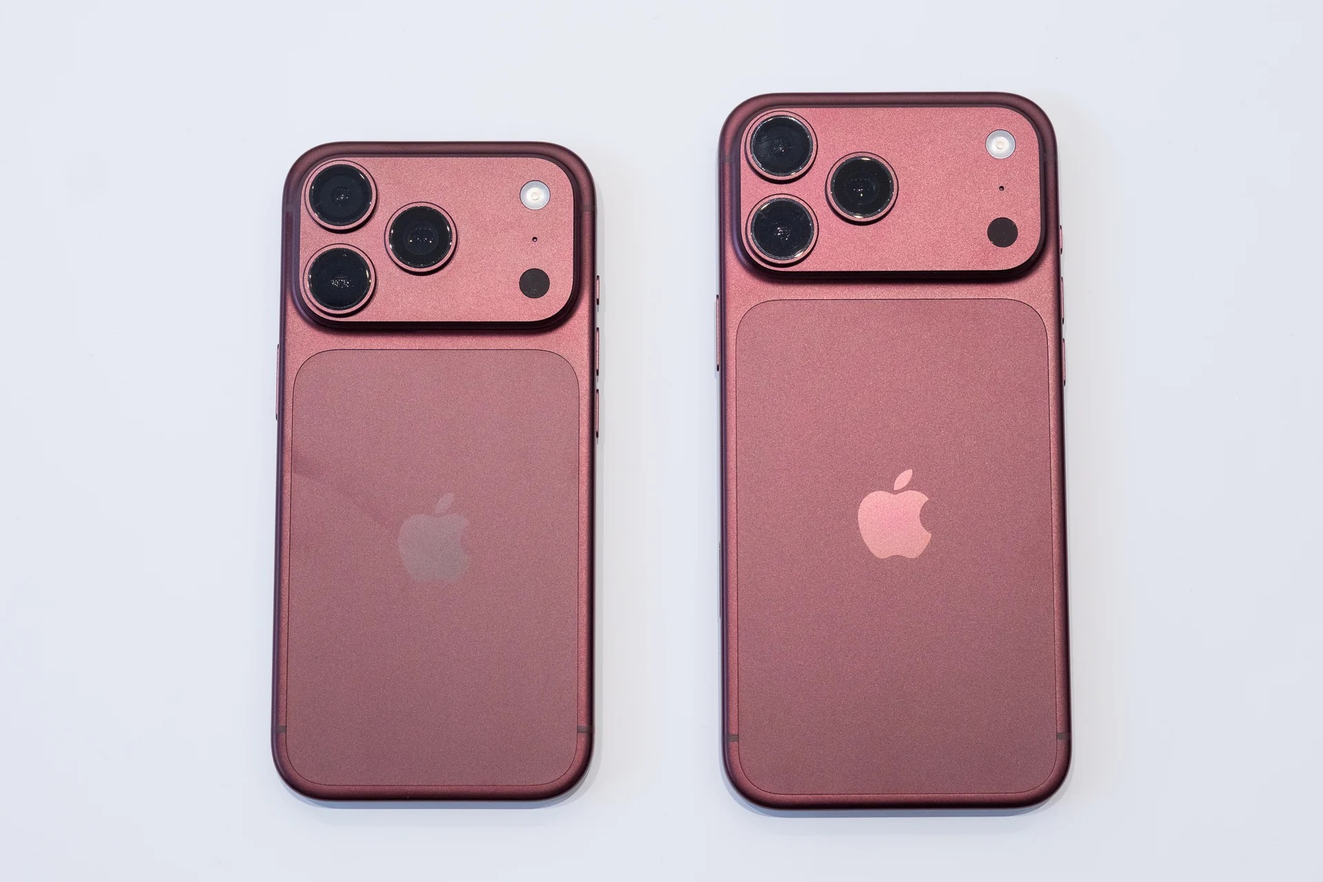 Giá iPhone 18 Pro Max tăng cao chưa từng có , mua ngay kẻo lỡ cơ hội - Ảnh 1.