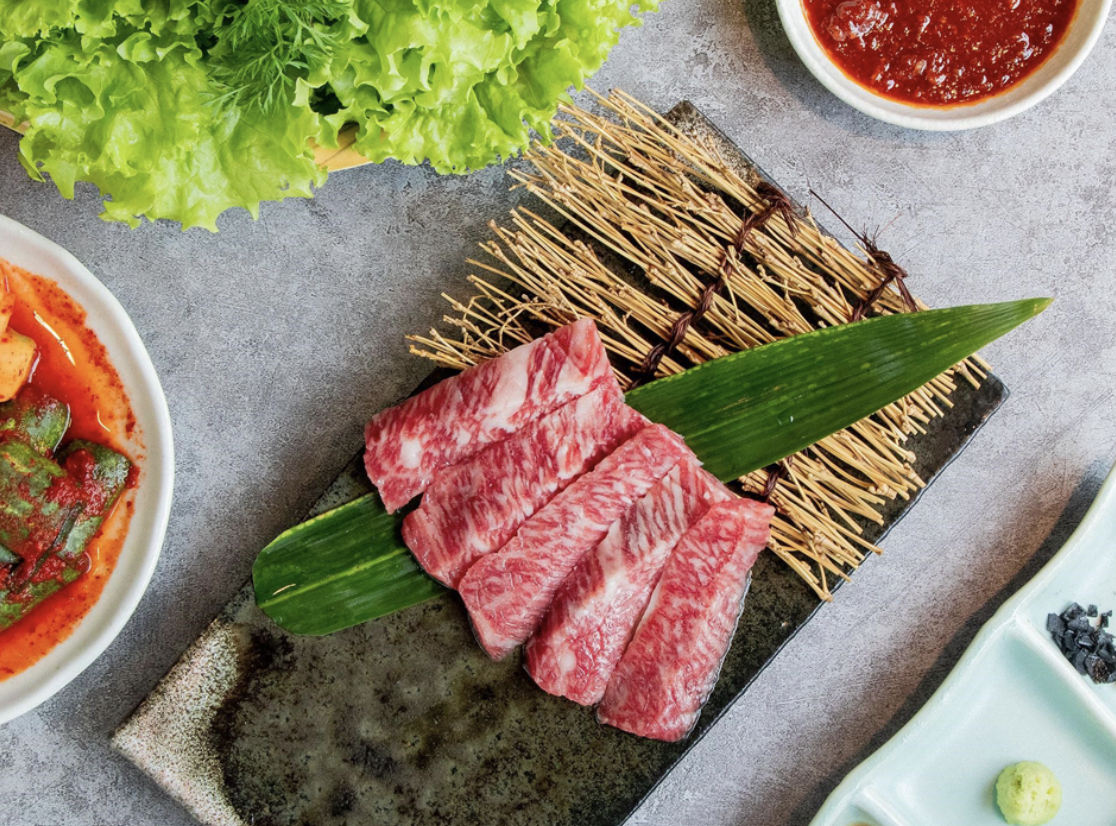 Việt Nam ph&aacute;t triển giống b&ograve; H &rsquo; M&ocirc;ng cao cấp , hướng tới thịt b&ograve; chất lượng như Wagyu - Ảnh 9.