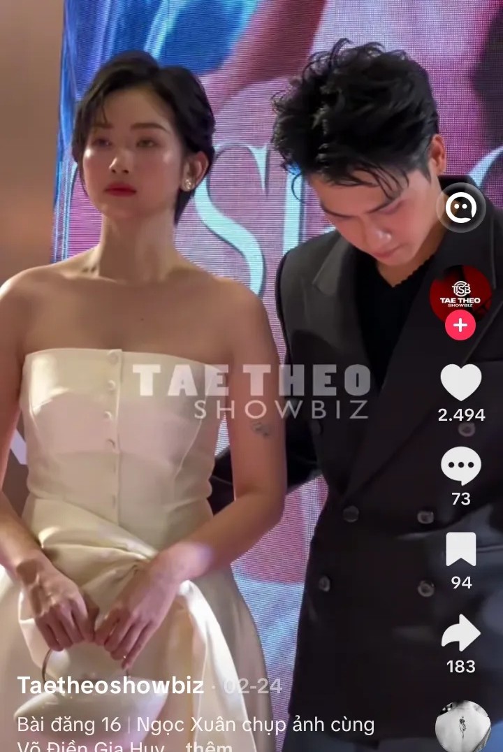 Drama bủa vây nam thần Vbiz vì liên tục tình tứ với bạn diễn: Hết ôm ấp lại nắm tay, netizen khó chịu vô cùng- Ảnh 8.