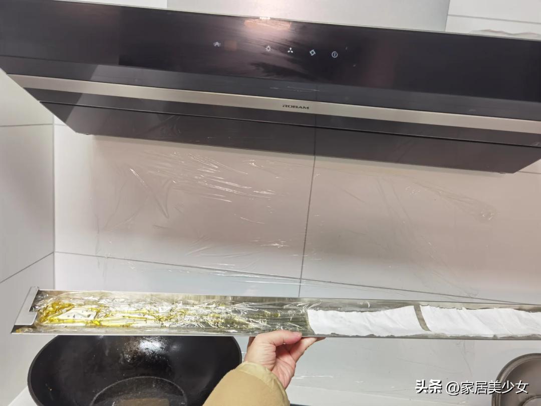 T&ocirc;i từng mất cả buổi dọn nh&agrave;, mẹ chồng chỉ cần v&agrave;i mẹo nhỏ: 7 c&aacute;ch l&agrave;m khiến việc nh&agrave; nhẹ đi một nửa - Ảnh 4.