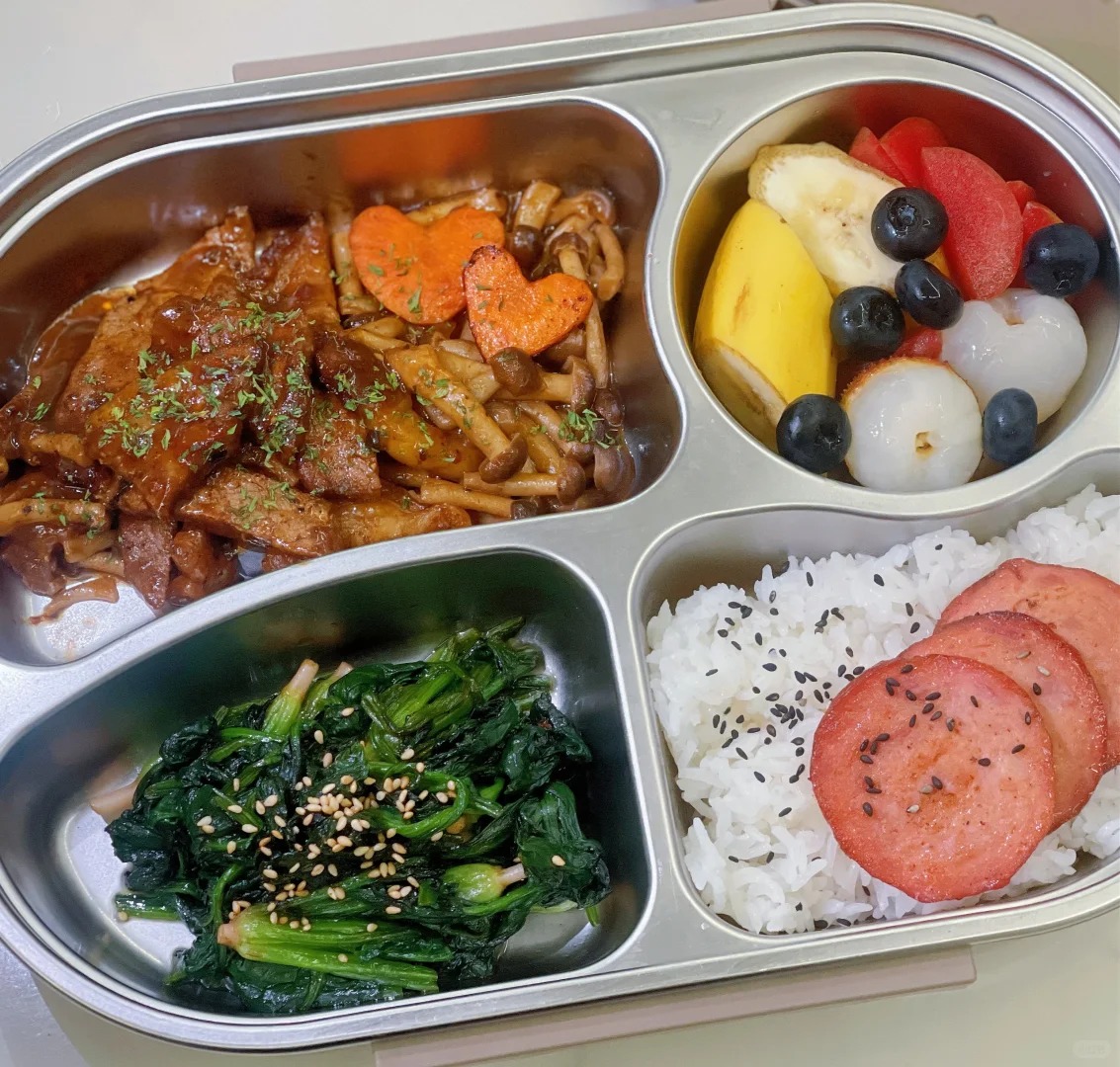 Hộp cơm của bà mẹ cho con trai cấp 2: Sự quan tâm yêu thương trong từng bữa ăn - Ảnh 14. Hộp cơm của bà mẹ cho con trai cấp 2: Sự quan tâm yêu thương trong từng bữa ăn - Ảnh 14.