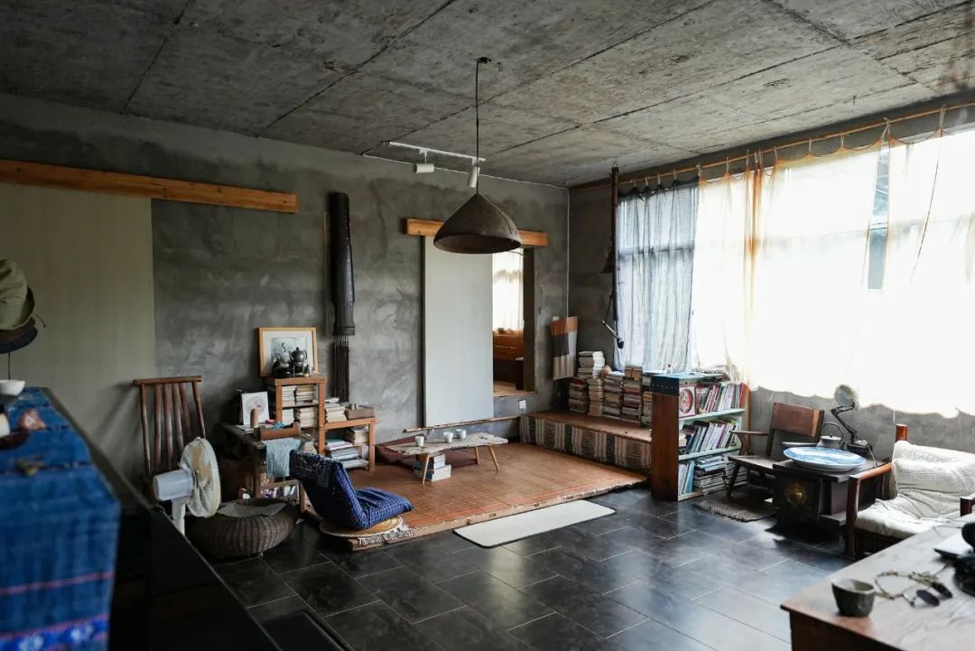 Cải tạo căn hộ 45 m² thành nơi lý tưởng không điều hòa và đồ cũ vẫn đẹp - Ảnh 13. Cải tạo căn hộ 45 m² thành nơi lý tưởng không điều hòa và đồ cũ vẫn đẹp - Ảnh 13.