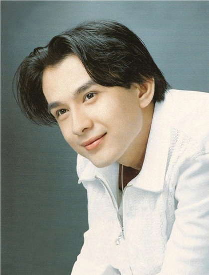 Đan Trường bất ngờ với diện mạo bạch kim chất chơi chưa từng thấy trong năm 2026 - Ảnh 3.