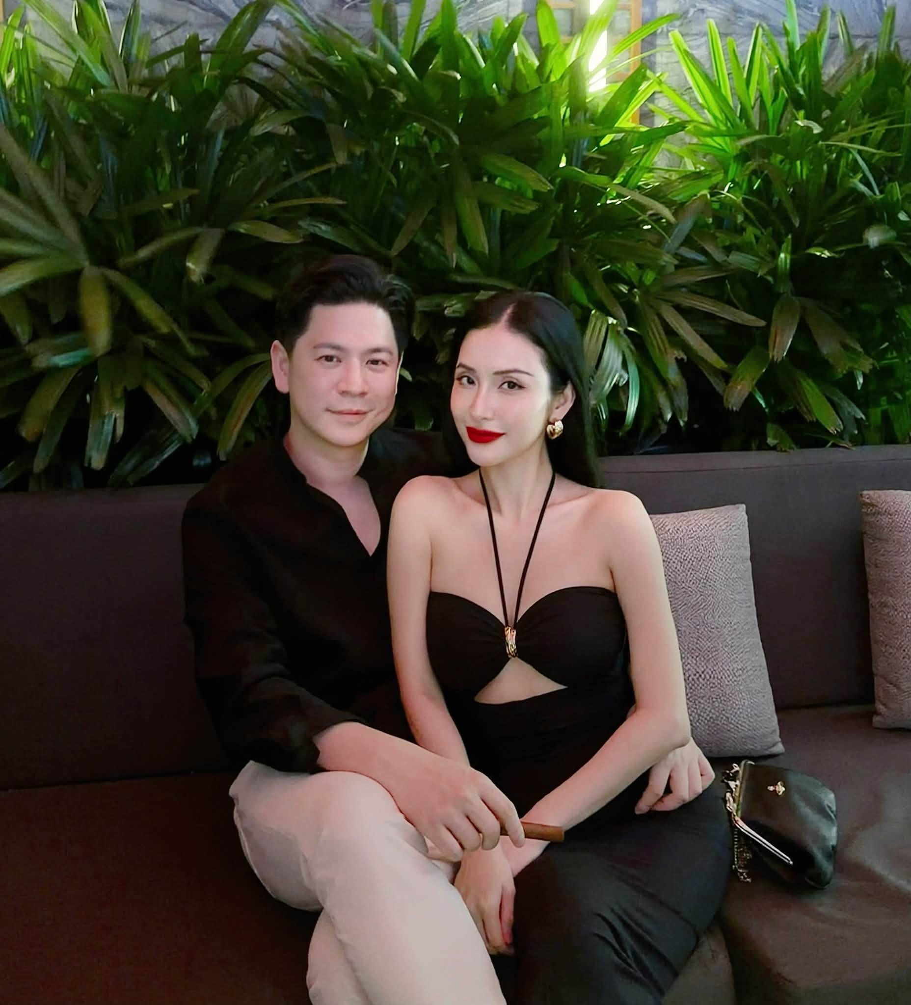 Mai Hồ kỷ niệm 11 năm h&ocirc;n nh&acirc;n b&ecirc;n chồng doanh nh&acirc;n k&eacute;m 4 tuổi - Ảnh 1.