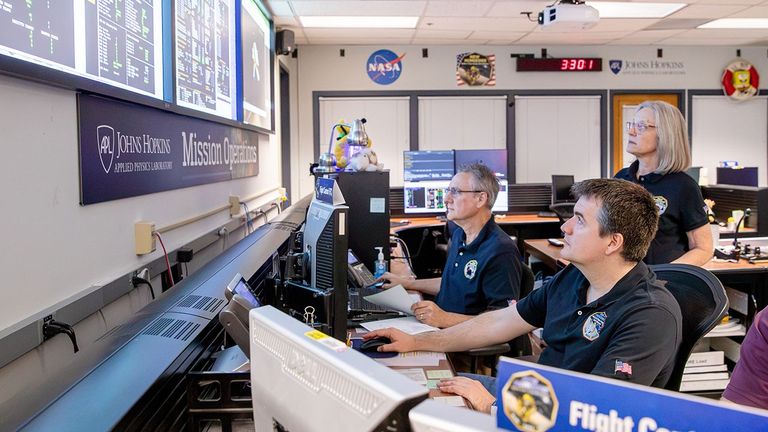 Cách Trái Đất 9,5 tỷ km, tàu NASA 