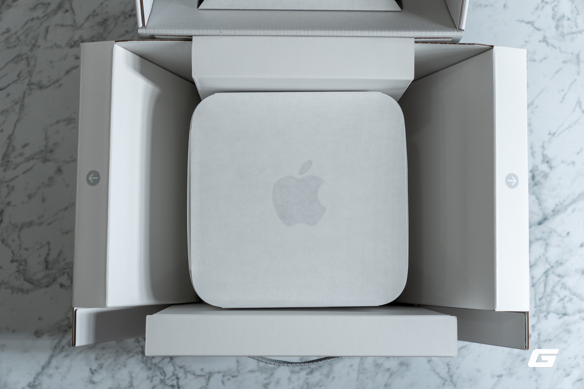 Trên tay Mac Studio M5 Max chính hãng tại Việt Nam: Thiết kế nhỏ gọn , hiệu năng mạnh mẽ - Ảnh 8. Trên tay Mac Studio M5 Max chính hãng tại Việt Nam: Thiết kế nhỏ gọn , hiệu năng mạnh mẽ - Ảnh 8.