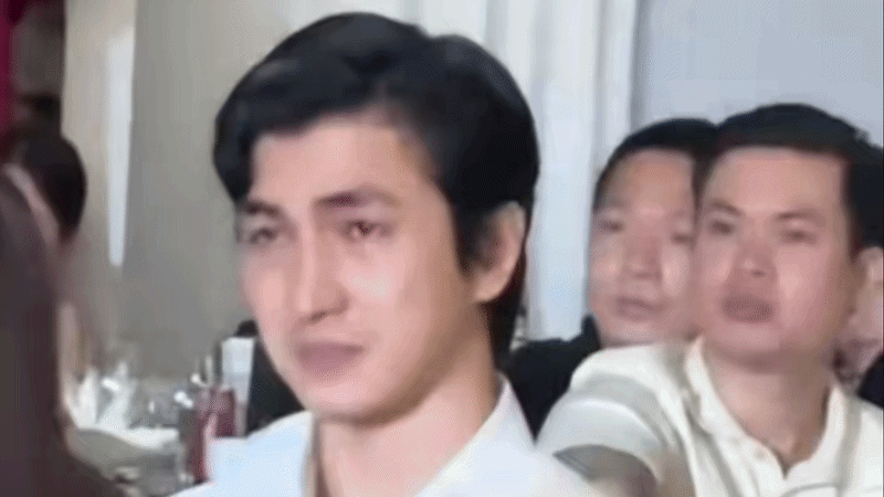 Hơn 700 . 000 Người b&agrave;n t&aacute;n về khoảnh khắc x&uacute;c động của diễn vi&ecirc;n B&igrave;nh An - Ảnh 2.
