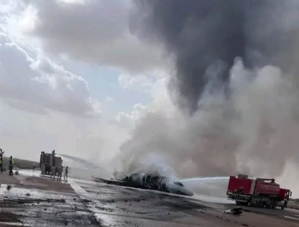 M&aacute;y bay Cessna trượt khỏi đường băng tại Misrata g&acirc;y ch&uacute; &yacute; về an to&agrave;n h&agrave;ng kh&ocirc;ng - Ảnh 2.