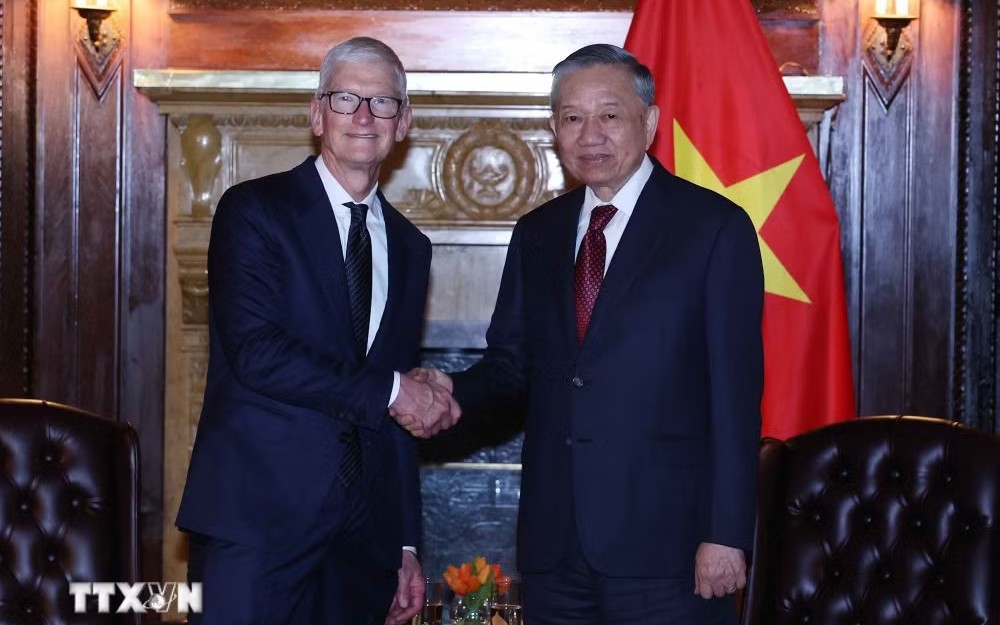 Gặp Tổng Bí thư, Chủ tịch nước, ông Tim Cook và lãnh đạo của Boeing mong muốn làm nhiều việc tại Việt Nam