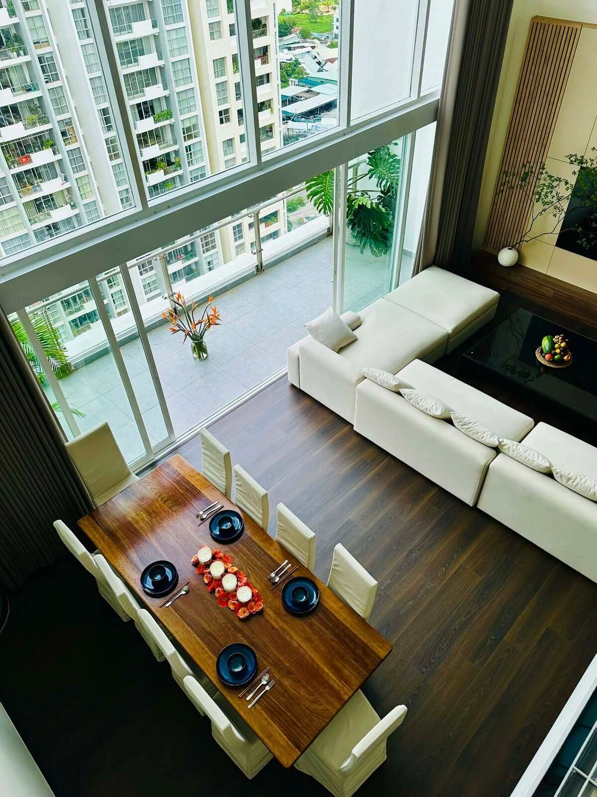 Đoan Trang khoe căn penthouse 280 m&sup2; sang trọng , cuộc sống vi&ecirc;n m&atilde;n b&ecirc;n chồng T&acirc;y - Ảnh 2.