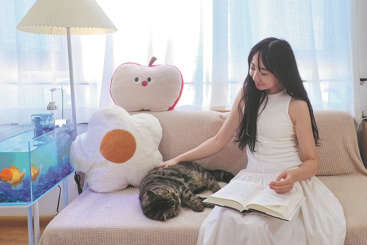 Sống một m&igrave;nh v&agrave; du lịch tự t&uacute;c: Xu hướng ti&ecirc;u d&ugrave;ng của người trẻ 2026 - Ảnh 1.