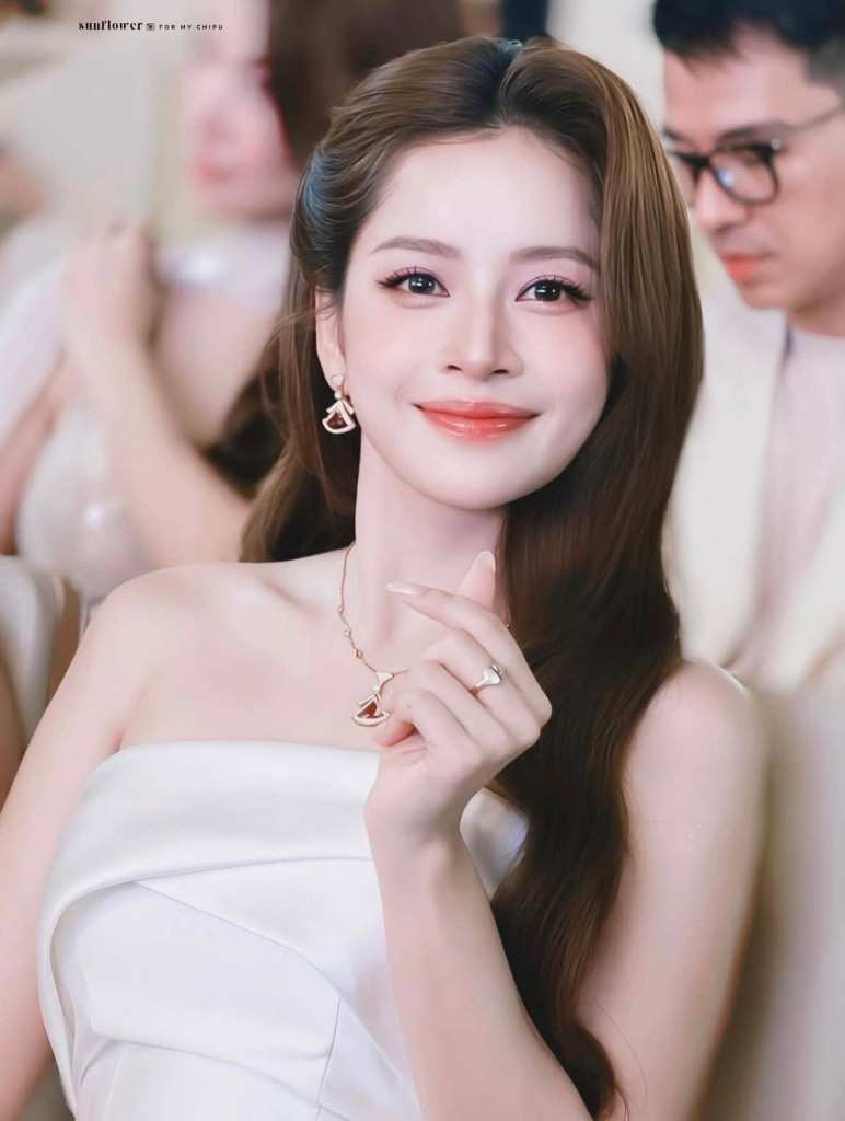 Chi Pu và những nguồn thu khủng từ sự nghiệp nghệ thuật tại Việt Nam và Trung Quốc - Ảnh 7. Chi Pu và những nguồn thu khủng từ sự nghiệp nghệ thuật tại Việt Nam và Trung Quốc - Ảnh 7.