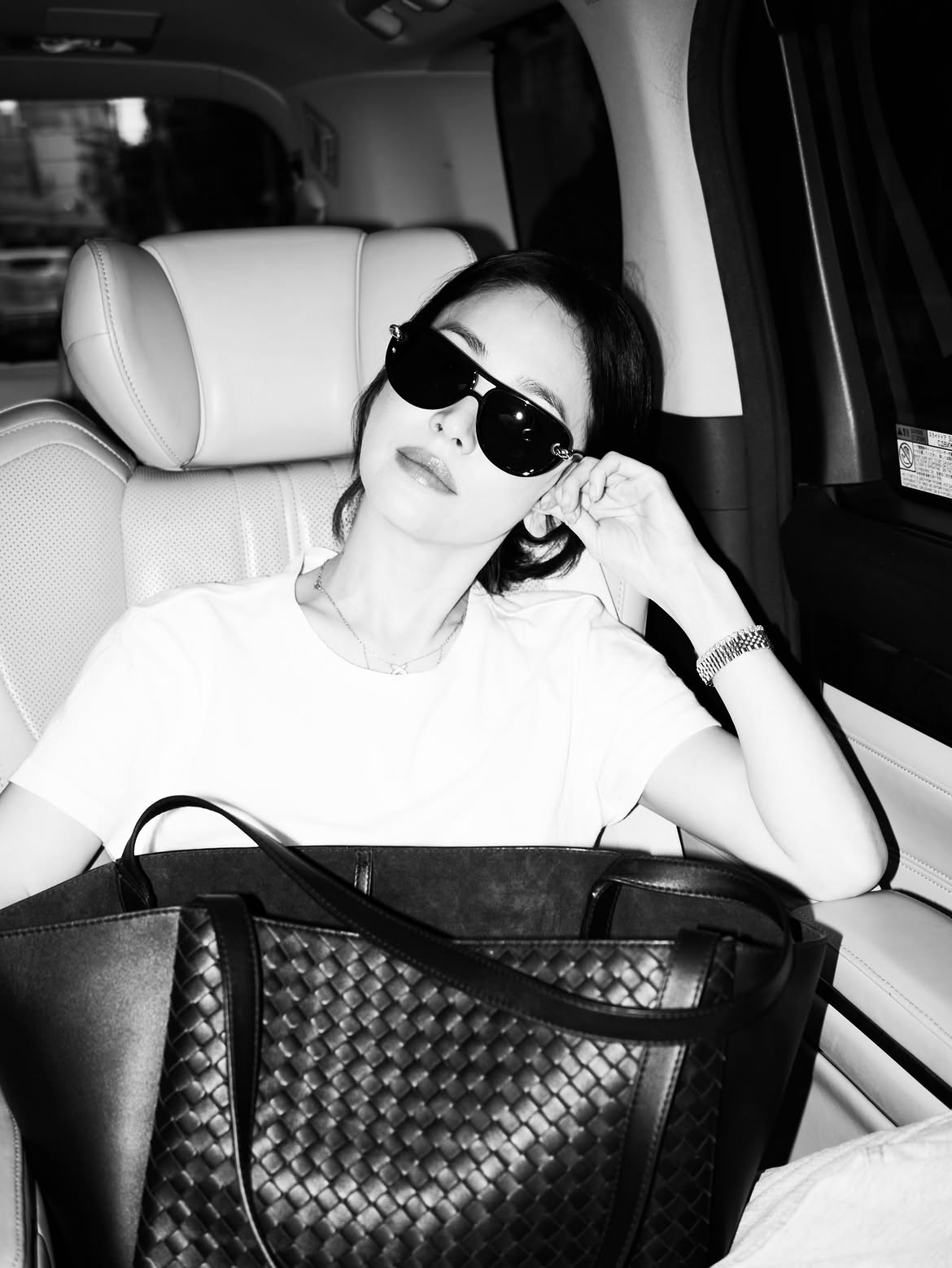 Song Hye Kyo ở tuổi 45 vẫn trẻ đẹp như học sinh , nhận th&ugrave; lao 6 , 5 tỷ đồng mỗi tập phim - Ảnh 2.