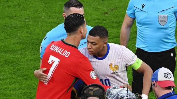 Mbappe chia sẻ cảm hứng từ Messi v&agrave; Ronaldo trong h&agrave;nh tr&igrave;nh b&oacute;ng đ&aacute; 2026 - Ảnh 2.