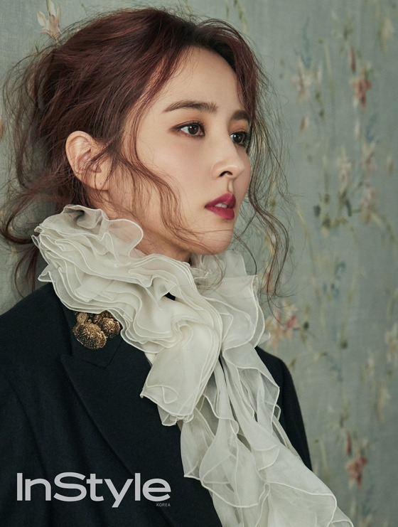 Han Hye Jin v&agrave; Ki Sung Yueng: H&ocirc;n nh&acirc;n đẹp nhưng đầy s&oacute;ng gi&oacute; sau 4 th&aacute;ng hẹn h&ograve; - Ảnh 3.
