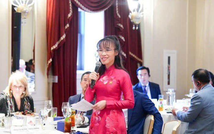 Một chuyến đi Mỹ của tiến sĩ gi&agrave;u nhất Việt Nam: K&yacute; kết 23 thỏa thuận, xuất hiện tại Sở Giao dịch Chứng kho&aacute;n New York v&agrave; chốt deal với tập đo&agrave;n của Elon Musk - Ảnh 1.