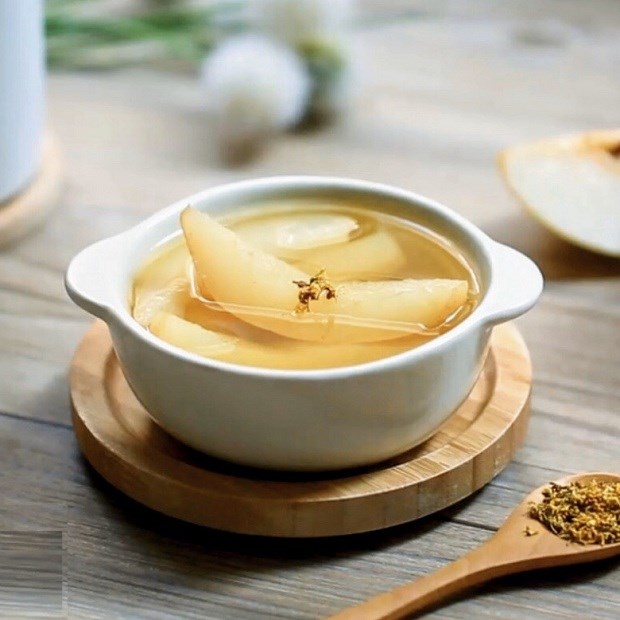 Mùa thu có một loại quả mọng nước được ví như “trợ thủ” cho hệ tiêu hóa, nhưng 3 nhóm người nên hạn chế - Ảnh 3.