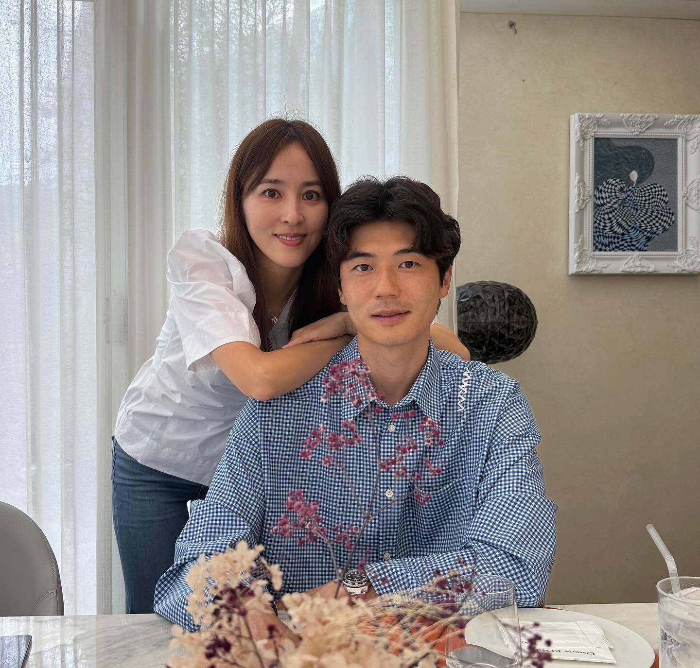 Han Hye Jin v&agrave; Ki Sung Yueng: H&ocirc;n nh&acirc;n đẹp nhưng đầy s&oacute;ng gi&oacute; sau 4 th&aacute;ng hẹn h&ograve; - Ảnh 7.