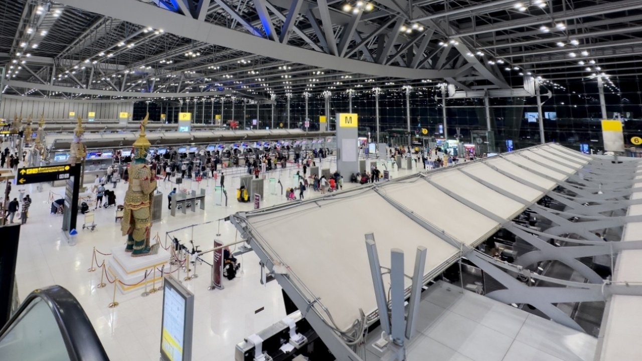 Cảnh báo du khách Việt đến Bangkok giữa ngập lụt thảm họa năm 2026 - Ảnh 1.