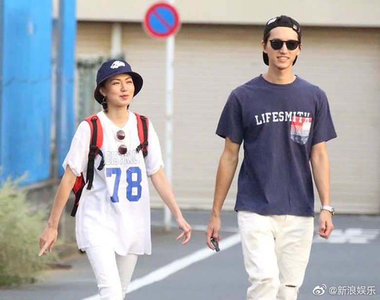 Taguchi Junnosuke bất ngờ kết hôn và làm bố trong cùng ngày , hé lộ vợ bí mật - Ảnh 5. Taguchi Junnosuke bất ngờ kết hôn và làm bố trong cùng ngày , hé lộ vợ bí mật - Ảnh 5.