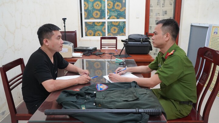 Bắt kẻ giả danh cảnh s&aacute;t chặn xe v&ograve;i tiền khiến người đi đường tử vong tại Th&aacute;i Nguy&ecirc;n - Ảnh 1.