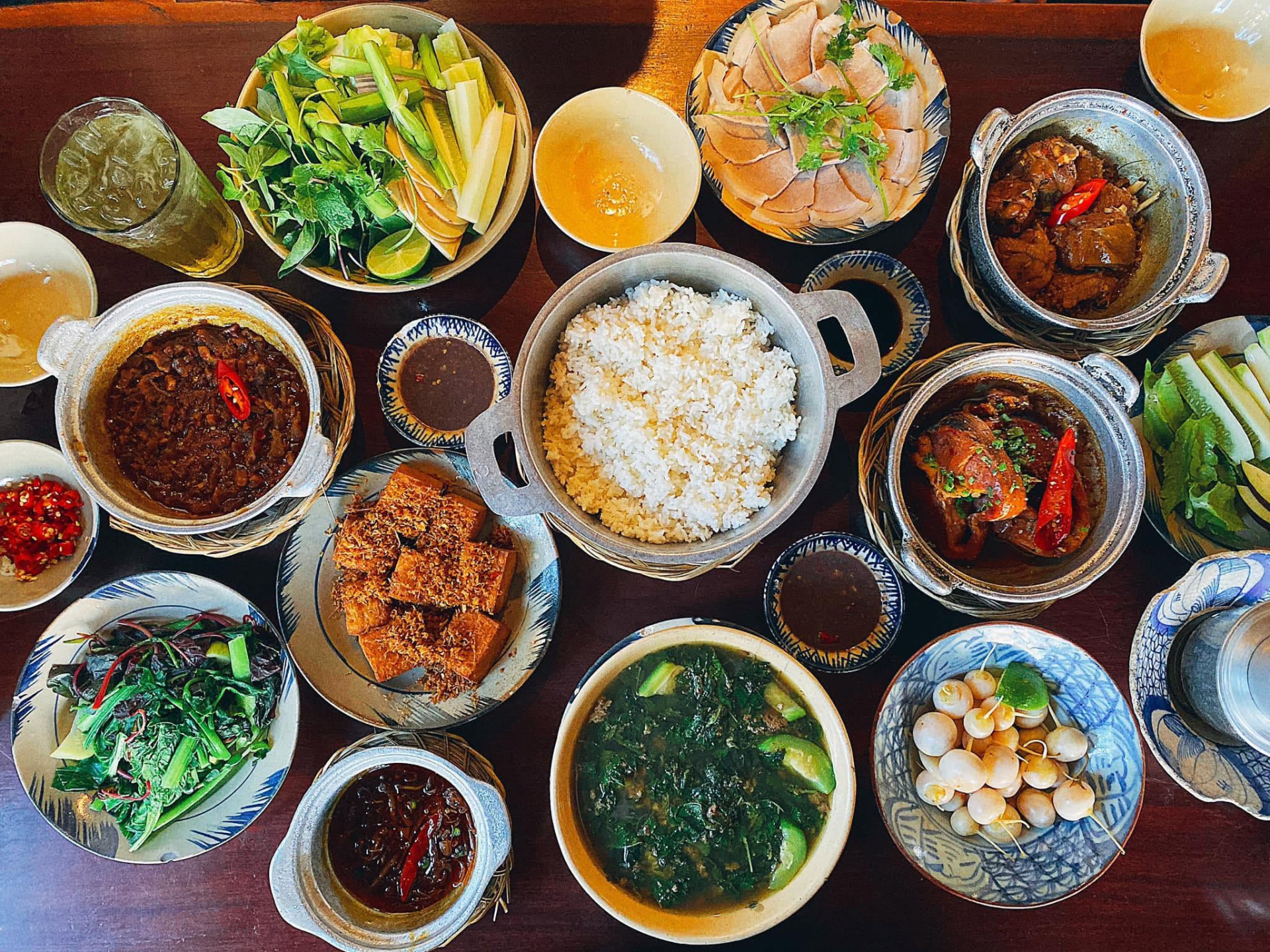 Tin cực vui: T&acirc;n Định lọt top 12 khu phố chất nhất thế giới, - Ảnh 13.