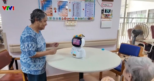 AI trong chăm sóc người cao tuổi: Giải pháp cho cuộc sống khỏe mạnh - Ảnh 2. AI trong chăm sóc người cao tuổi: Giải pháp cho cuộc sống khỏe mạnh - Ảnh 2.