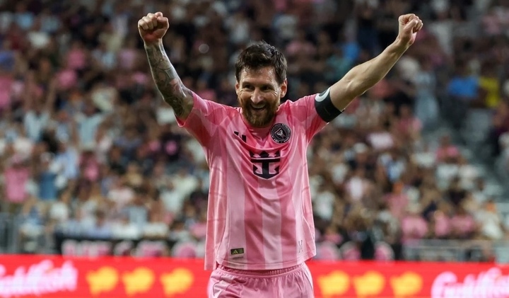 Messi ghi b&agrave;n si&ecirc;u phẩm từ c&uacute; đ&aacute; phạt 3 % th&agrave;nh c&ocirc;ng nhưng Inter Miami thất bại - Ảnh 1.