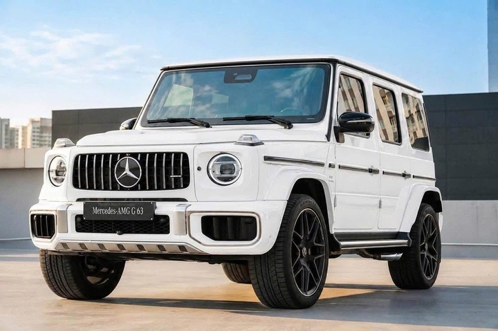 Mẫu SUV si&ecirc;u sang gi&aacute; gần 12 tỷ đồng của Ho&agrave;ng Đức - Ảnh 2.