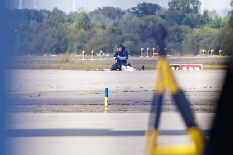 “Cuộc chiến ngầm” dữ dội đẩy Nga–NATO sát miệng vực - Ảnh 1. “Cuộc chiến ngầm” dữ dội đẩy Nga–NATO sát miệng vực - Ảnh 1.
