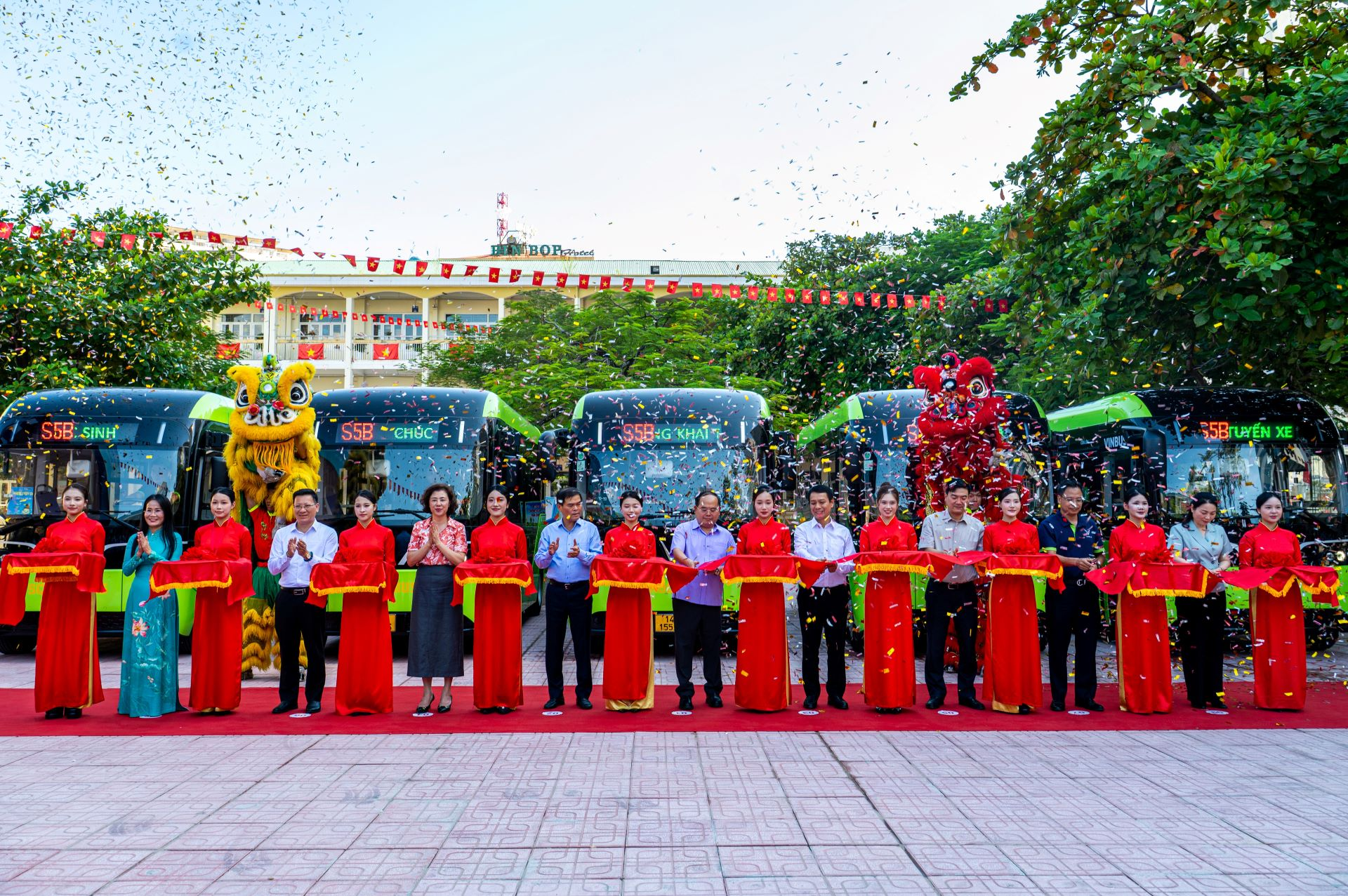 Tin vui: Từ ngay ng&agrave;y mai - 5/9, th&ecirc;m 1 dịch vụ miễn ph&iacute; li&ecirc;n quan tới tỷ ph&uacute; Phạm Nhật Vượng - Ảnh 1.