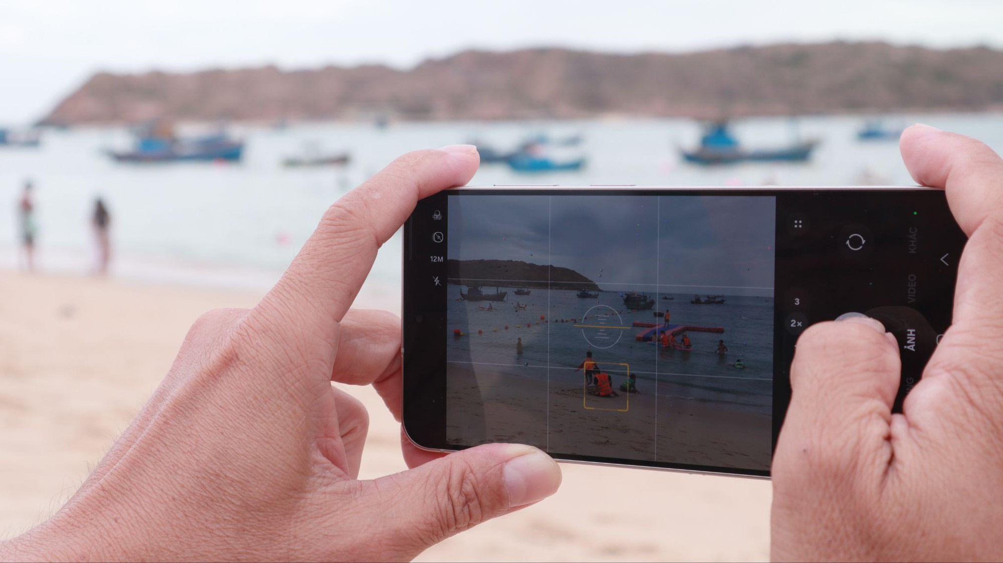 Galaxy S26 FE ho&aacute; trợ thủ đắc lực cho lần đầu l&agrave;m travel blogger - Ảnh 2.
