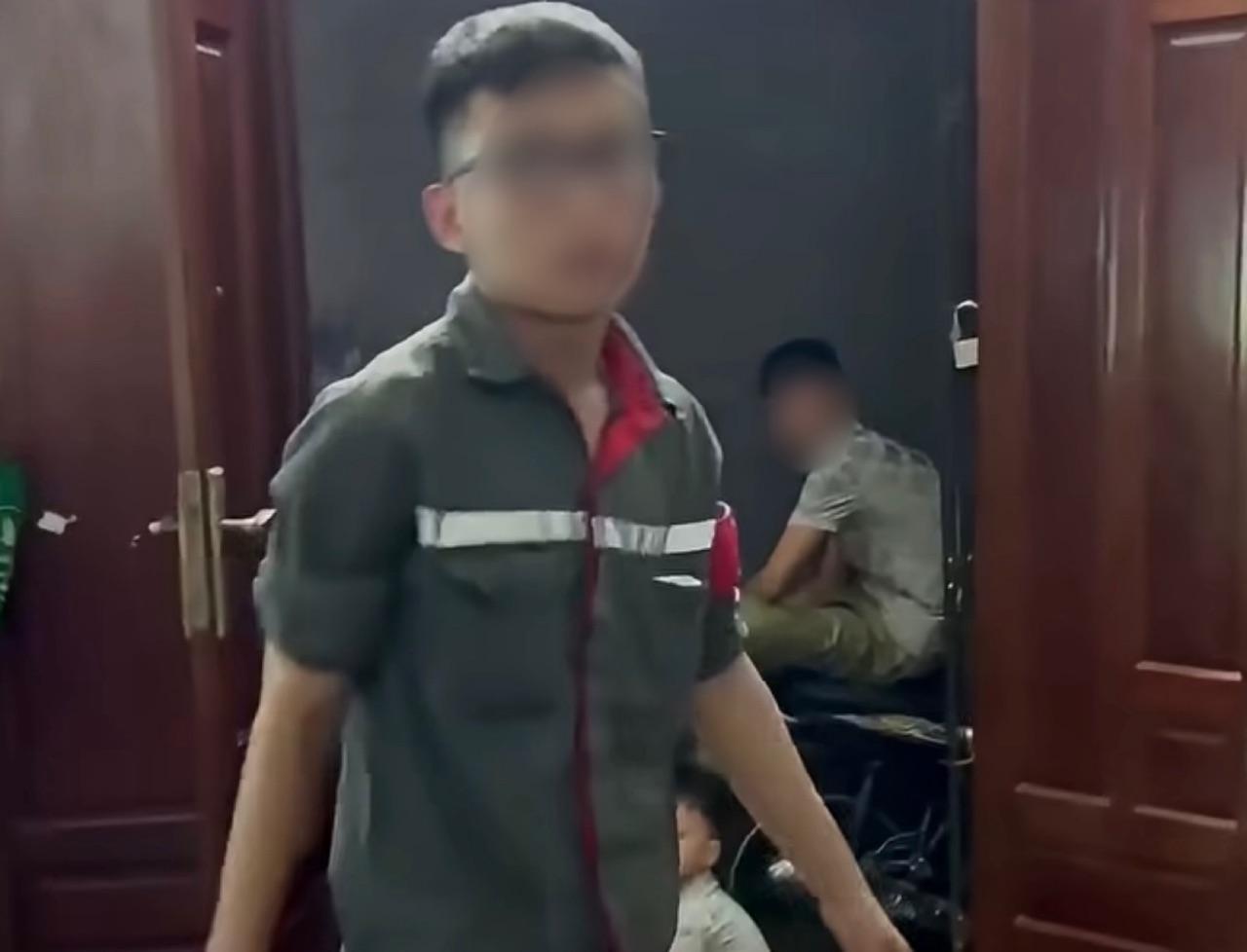Xôn xao nhóm người thông cống nhà dân đòi 14,5 triệu đồng ở Hà Nội: Cái kết sau khi chủ nhà báo công an - Ảnh 1.