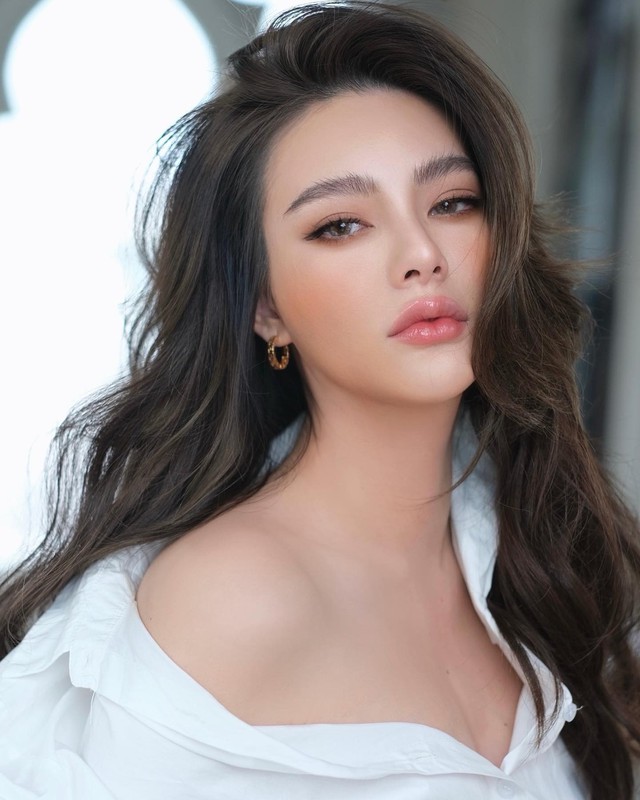 Bùng nổ tin “ngọc nữ phông bạt” đã cưới bí mật và mang thai - Ảnh 11.