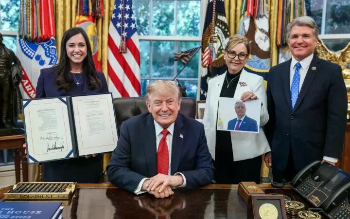 Tổng thống Mỹ Trump n&oacute;i 'xứng đ&aacute;ng nhận giải Nobel H&ograve;a b&igrave;nh' - Ảnh 2.