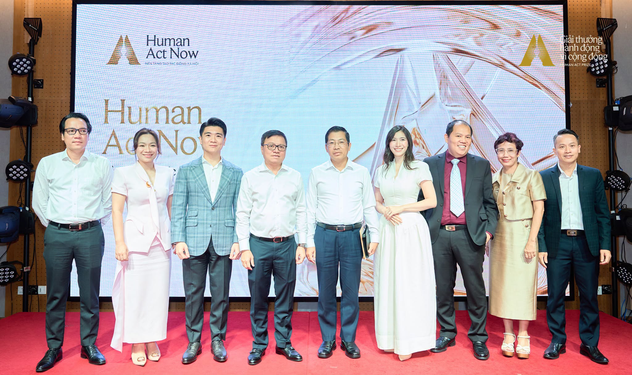Mở cổng đề cử v&agrave; đăng k&yacute; Giải thưởng Human Act Prize 2026: T&ocirc;n vinh v&agrave; lan tỏa những h&agrave;nh động v&igrave; cộng đồng - Ảnh 2.
